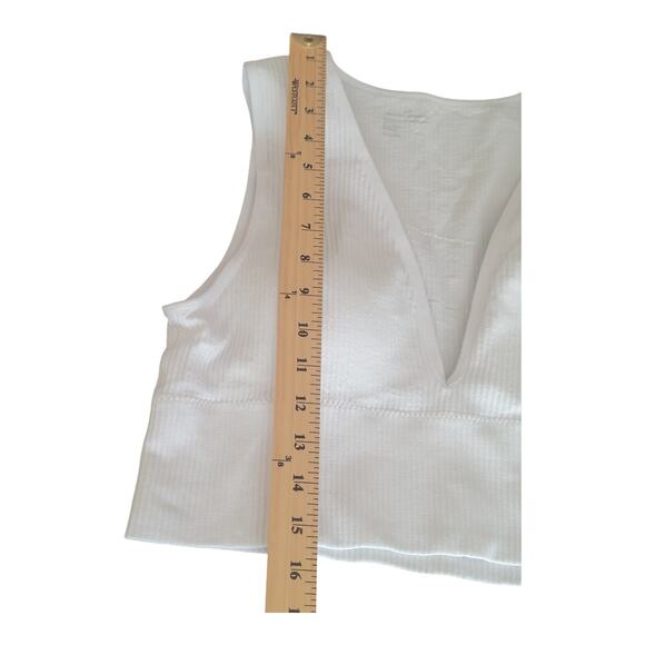 Women's Stretch White Tank Seamless Ribbed Crop Top Deep V-Neck Chest Size 30" - Picture 8 of 10